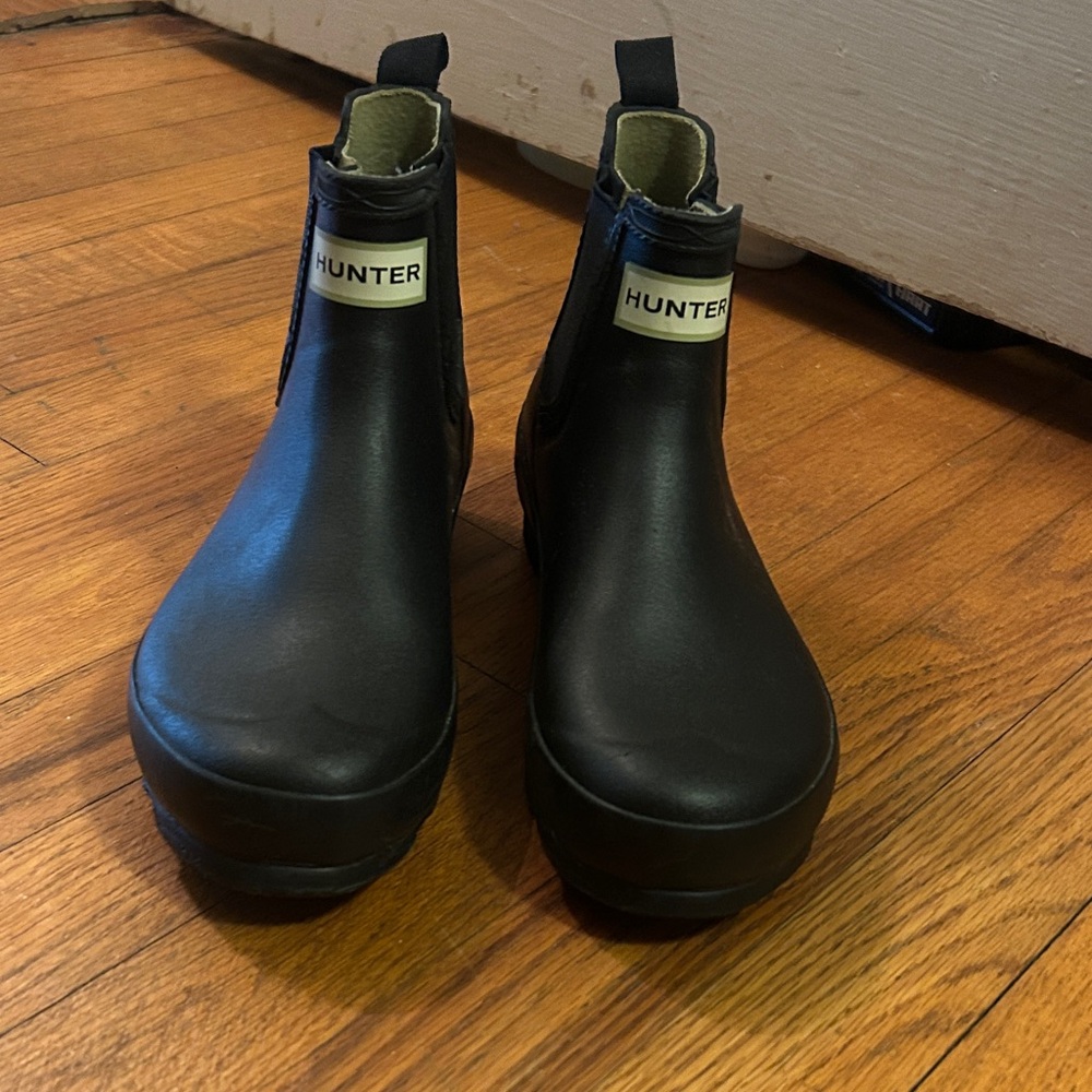 Hunter Black Chelsea Rain Boots